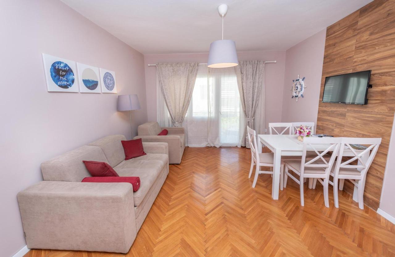 Ioannis Apartments Tivat Extérieur photo