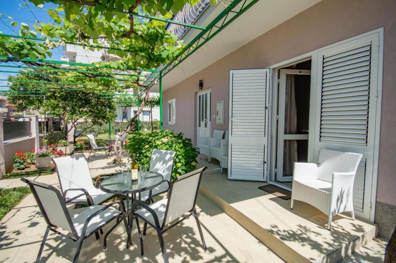 Ioannis Apartments Tivat Extérieur photo