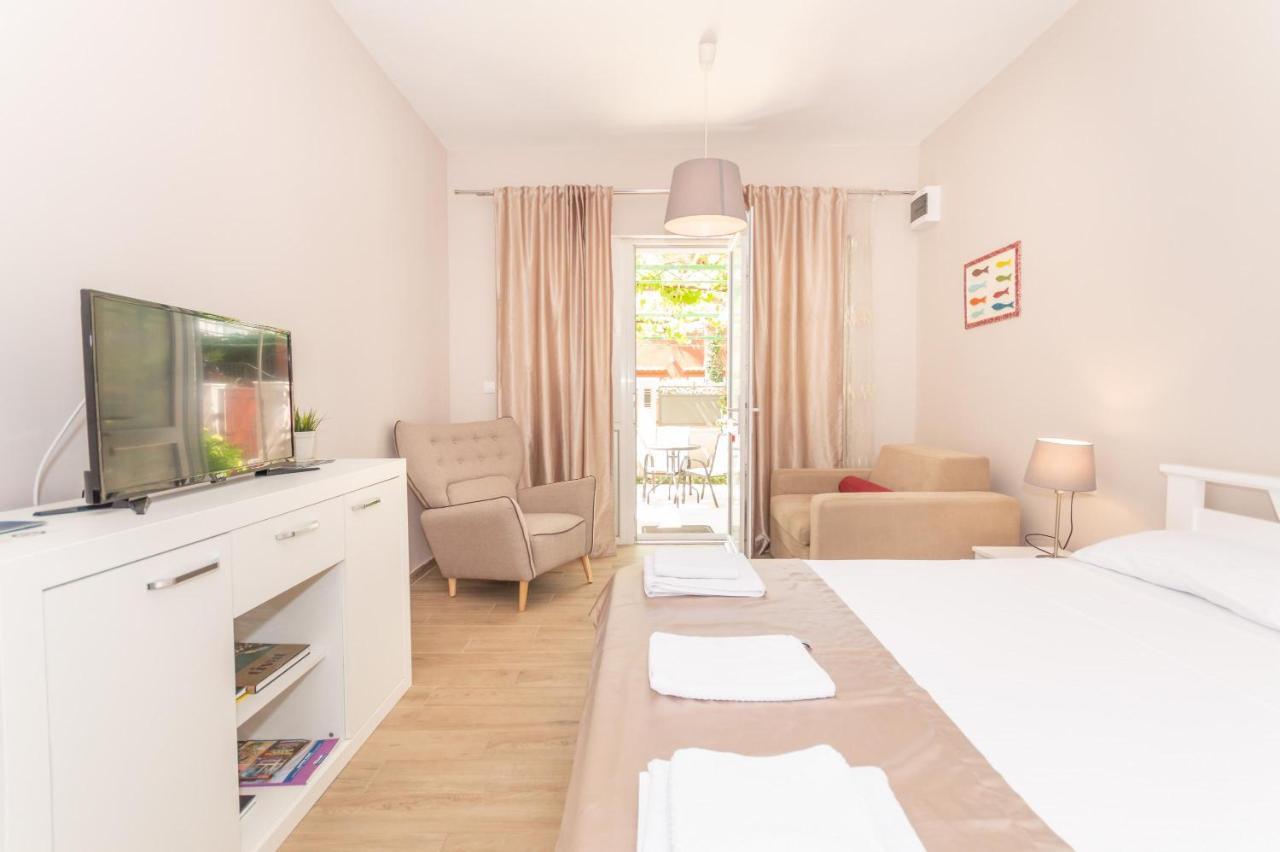 Ioannis Apartments Tivat Extérieur photo